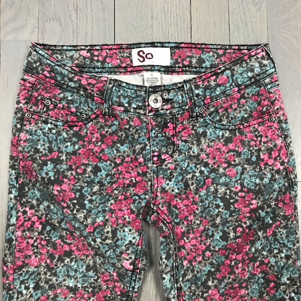 SO Juniors Floral Skinny Leg Denim Jeans Pants - Picture 4 of 7